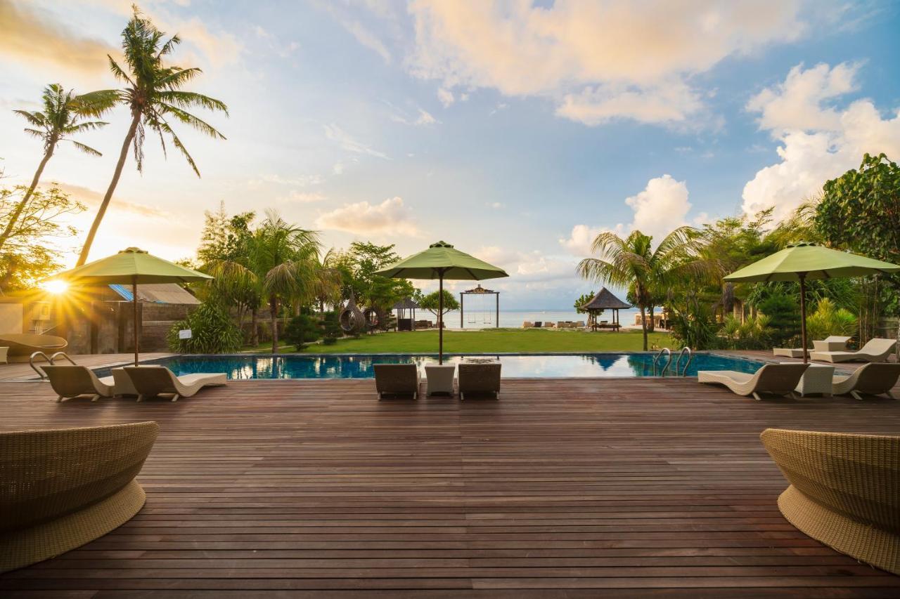 D'Nusa Beach Club And Resort Lembongan Exterior photo